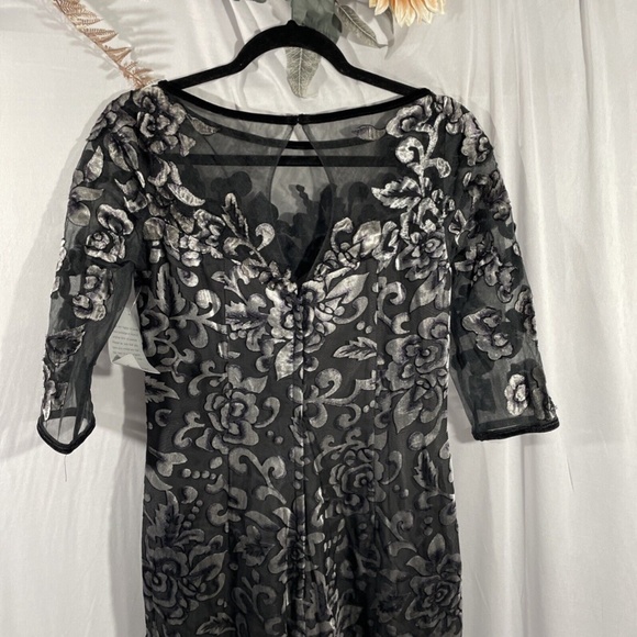 NWT $538 La Femme [ 8 ] Burnout‎ Velvet Column Gown in Black/Gunmetal - Picture 13 of 14